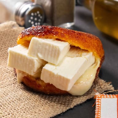 Arepa de Choclo Bomba de Queso