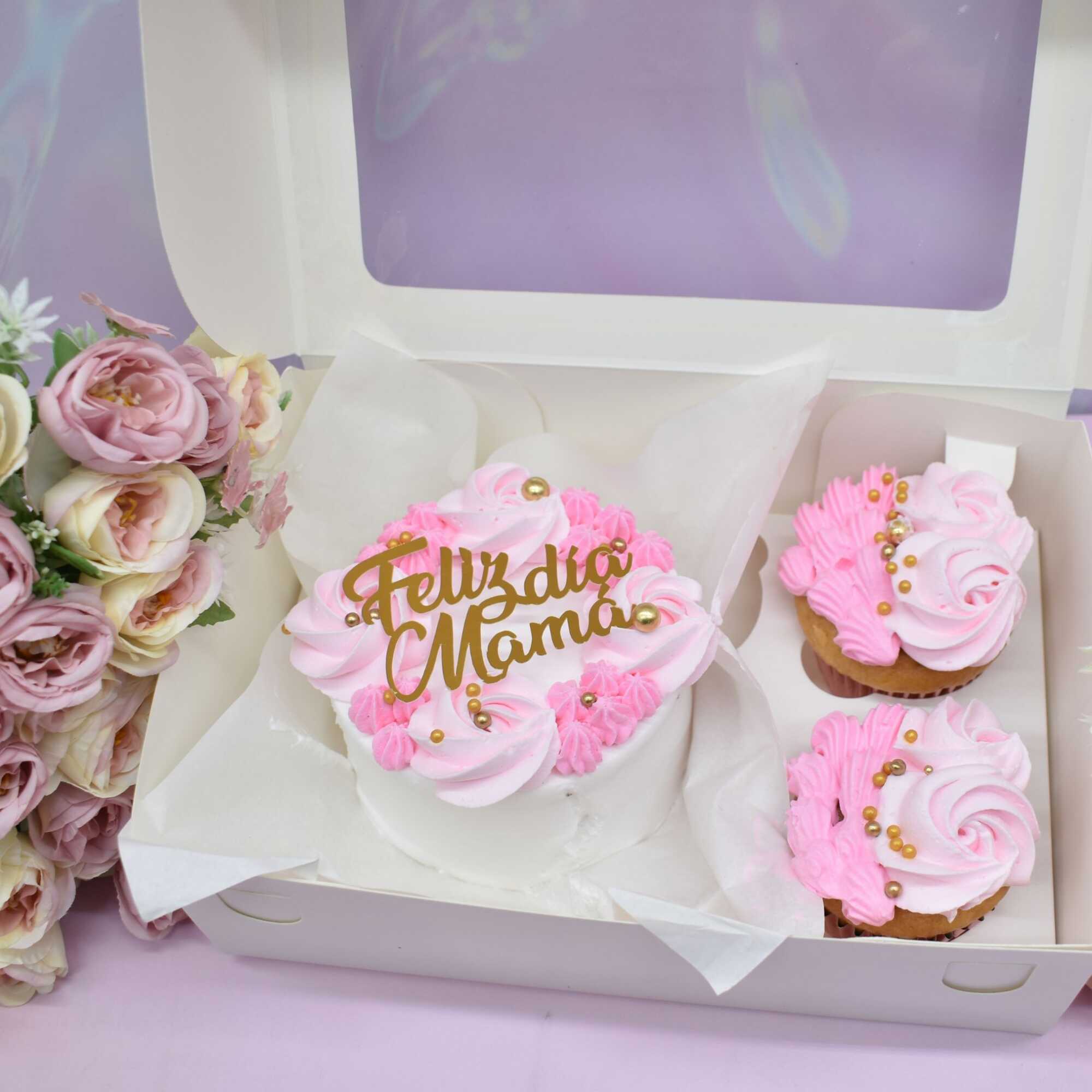 Pack Cake + 2 Cupcakes