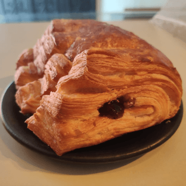 DANES DE QUESO CREMA Y ZARZAMORA