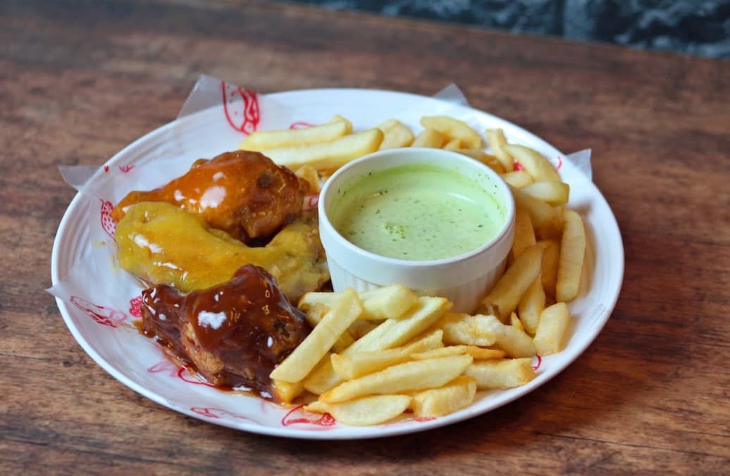 Alitas Caleñas (Villacolombia)