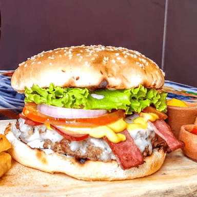 COMBO TRIO 🍔🍔🍔 + 🍟🍟🍟+ 3 Gaseosas 250