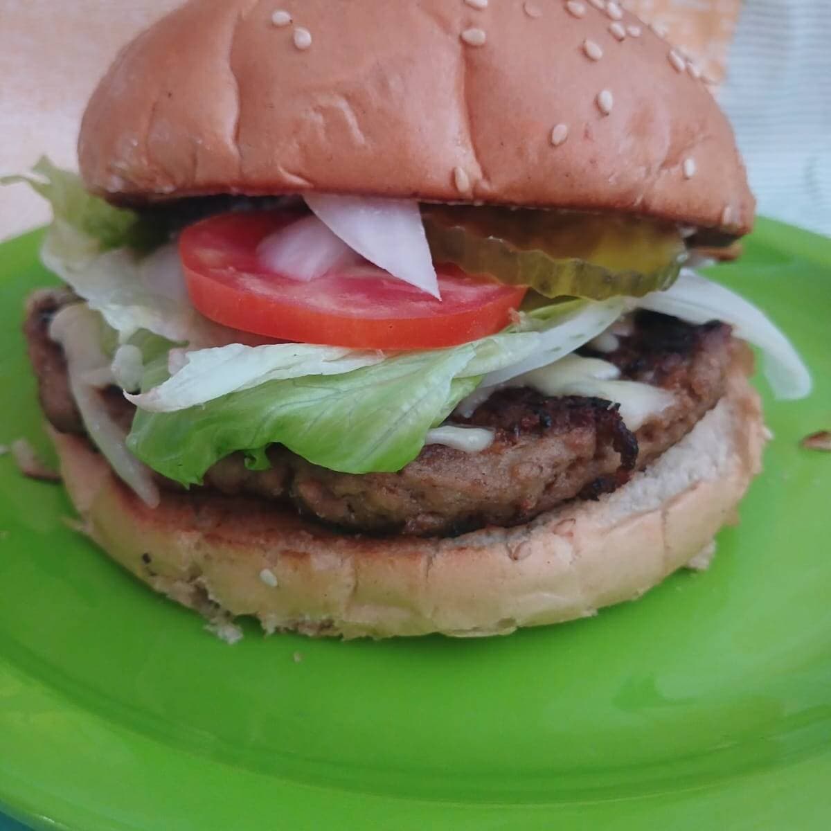 1 Hamburguesa + Papas a la Francesa