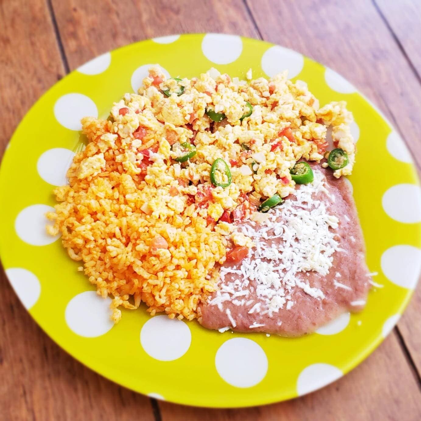 Huevos A La Mexicana.