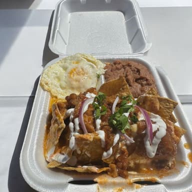 Chilaquiles especiales