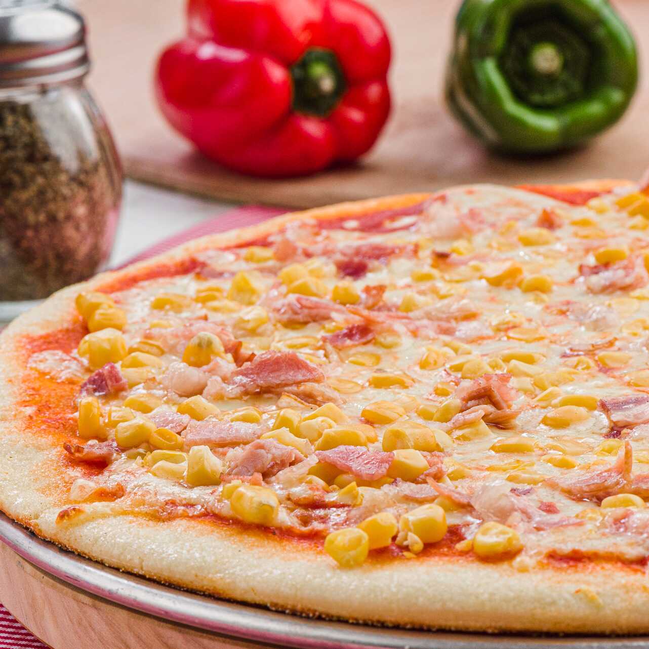 Pizza Tocineta Maíz (Personal)