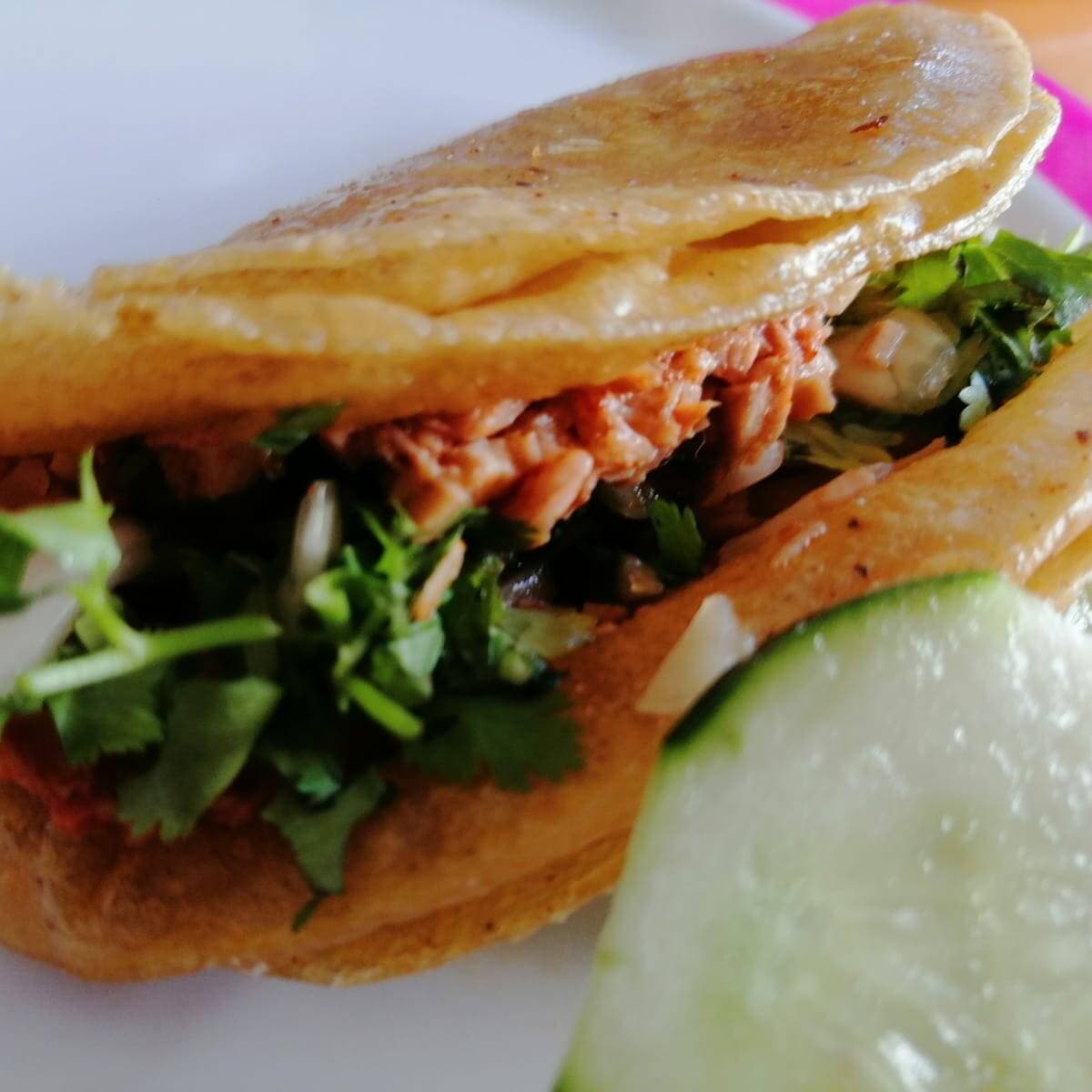Combo-3 Tacos + Consomé