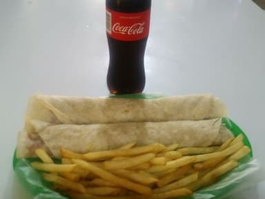 Combo 2 Burritos Papas y Refresco
