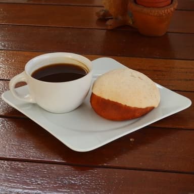 PAQUETE CAFE AMERICANO CON CONCHA