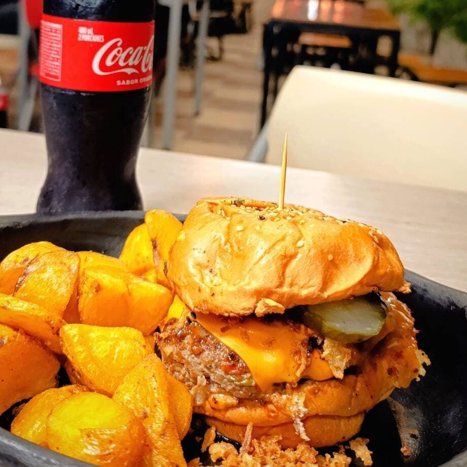 Chicken Deluxe Burguer