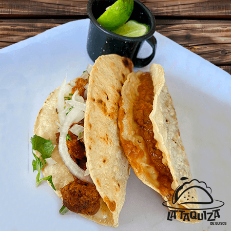 Taco Dorado de Guisos