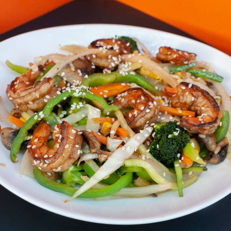 Wok doble verdura con Camarón
