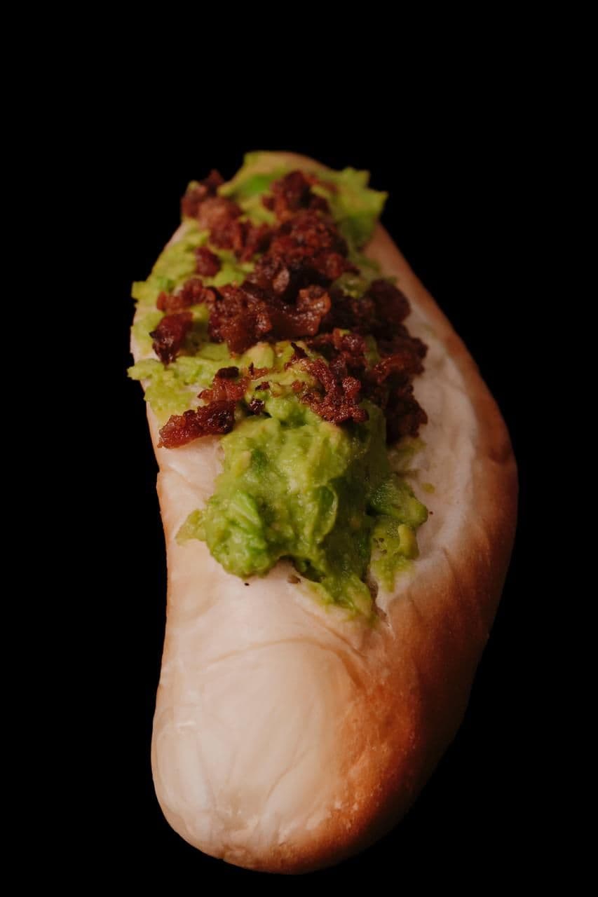 Guacamole Hot Dog