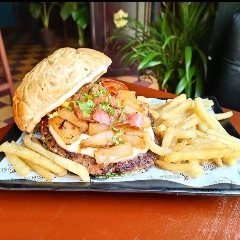 Hamburguesa Pastora
