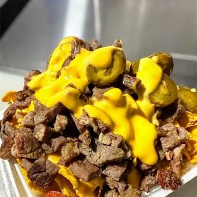Nachos con carne asada