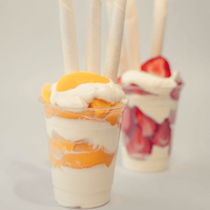 FRESAS CON CREMA