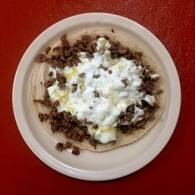Taco De Bistec Con Queso