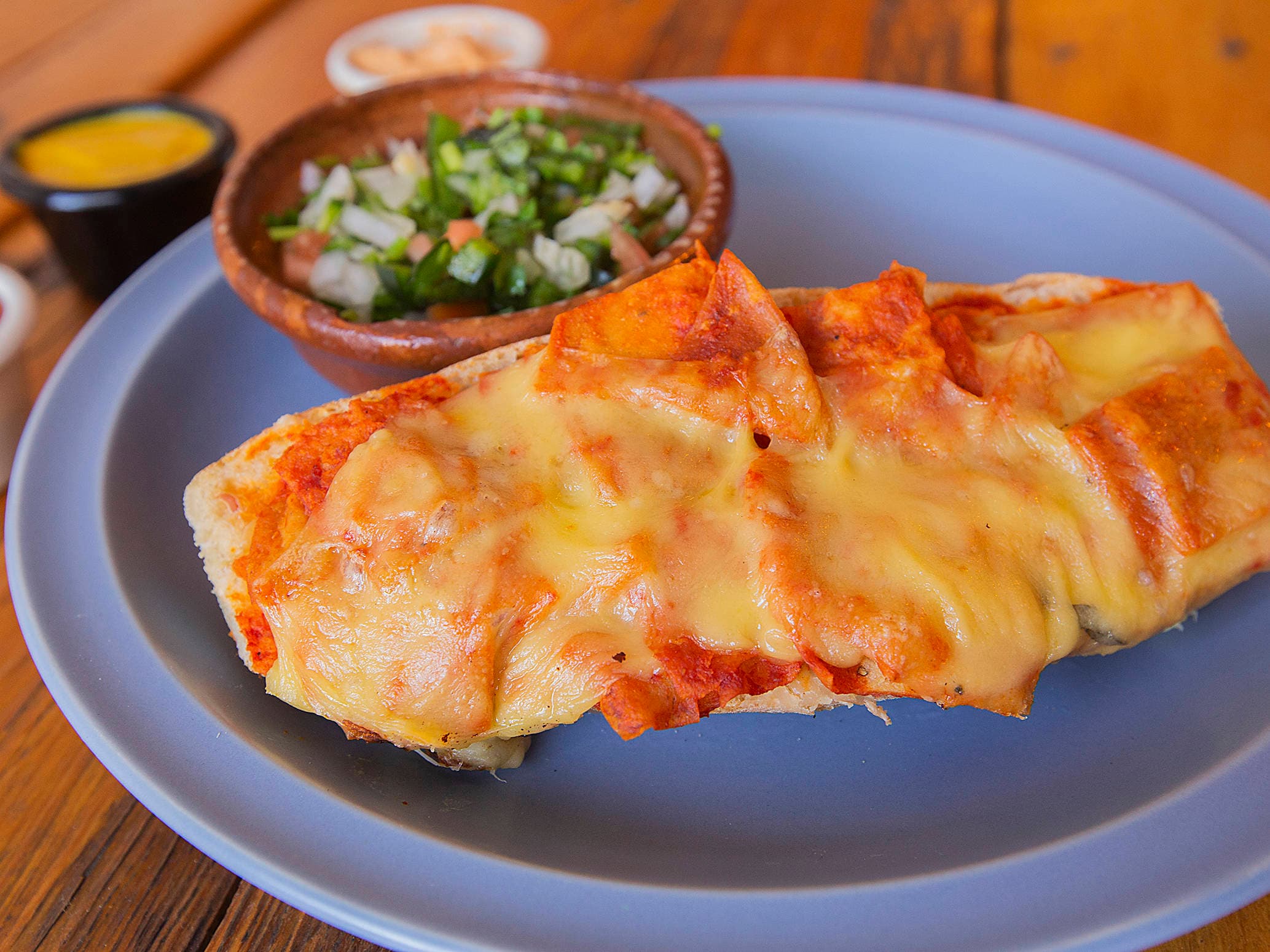 Molletes Rellenos Chilaquiles