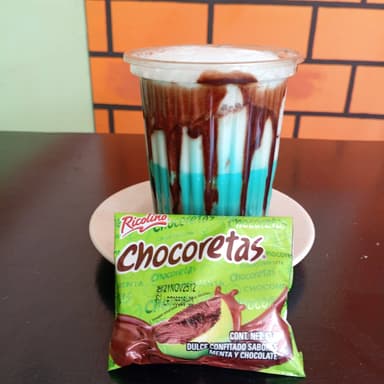 Tarta de Piña y Bubbles Frappe de Chocoreta