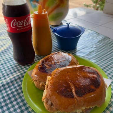 COMBO 2 TORTAS +COCA 600 ML