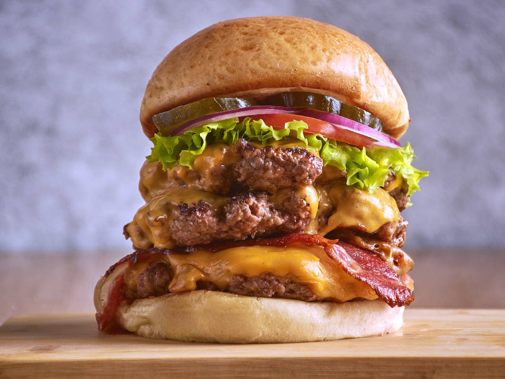 La Chingona Hot Dogs y Burgers
