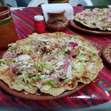 Tostada Gigante de Cueritos 20 Cm