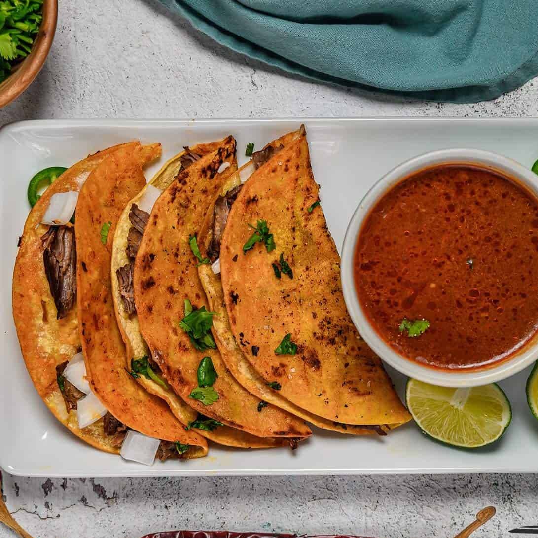 3 tacos de birria