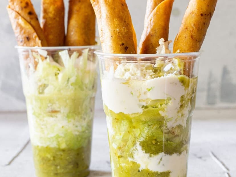 Flautitas en Vaso y Más