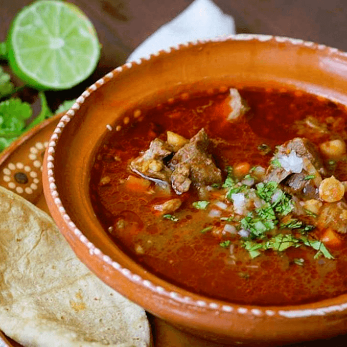 Platillo de Birria Grande