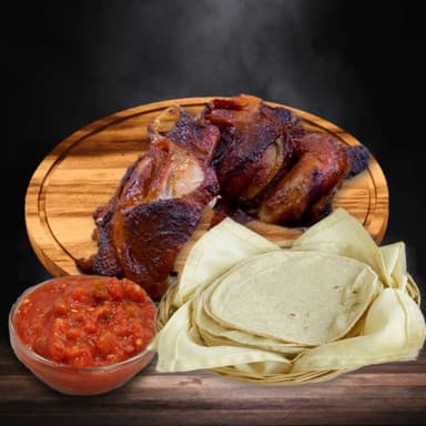 1/4 de pollo , salsa y tortillas Copiar