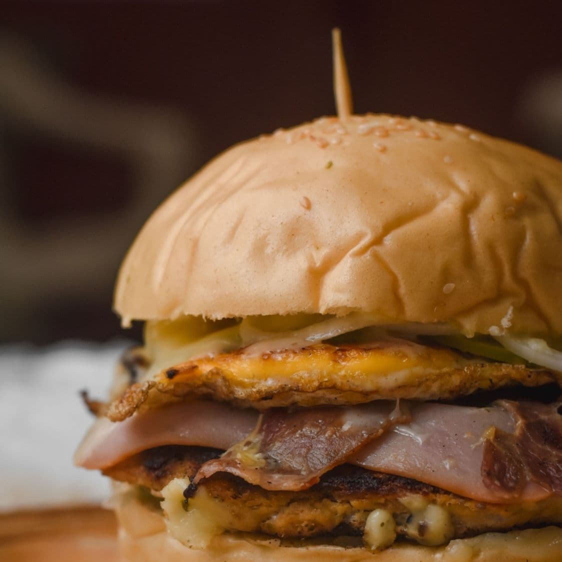 Hamburguesa Especial Atún