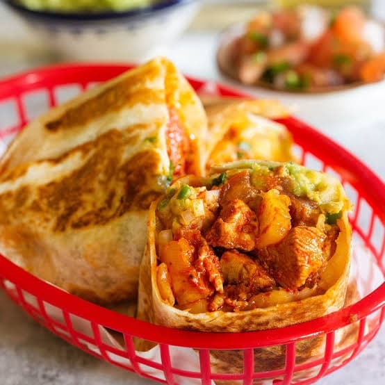 Burrito de Bistec con Queso