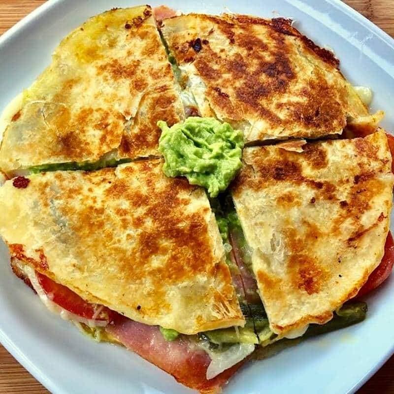 Combo  Sincronizada + Agua del día