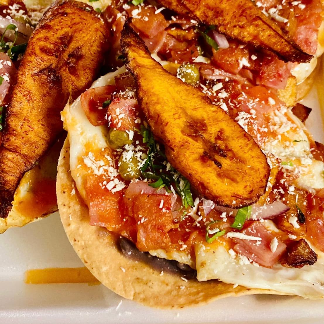 Huevos Motuleños