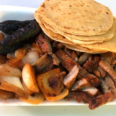 ORDEN DE CARNE ASADA