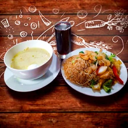 Combo 3 Combinado de Pollo, Caldo C/ Huevo, Chicha