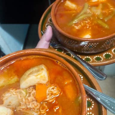 Pinche Caldo