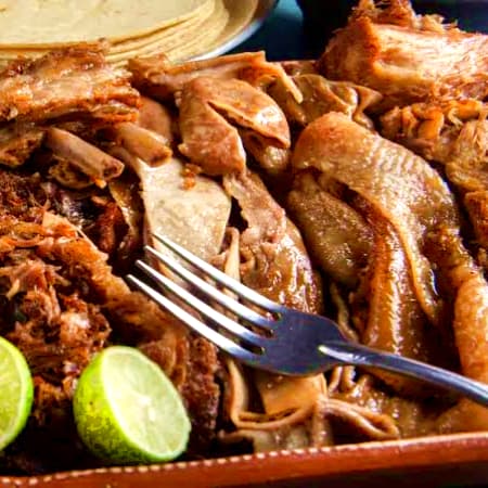 1 KILO DE CARNITAS