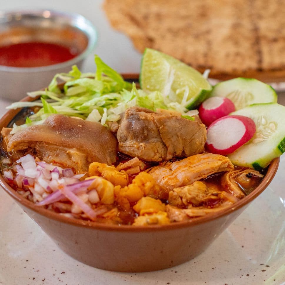 Plato de Pozole Grande
