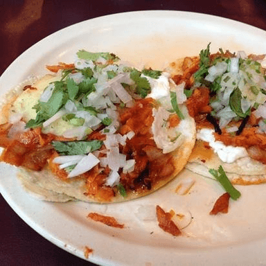 Taquito de Carne al Pastor con Queso y Piña