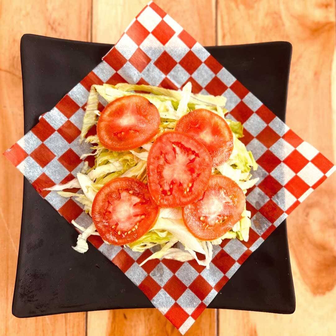 Ensalada de Lechuga, Jitomate con Aderezo