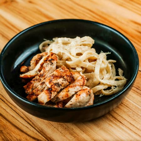 Pasta con Pollo
