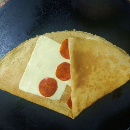 Crepa de Manchego y Peperoni