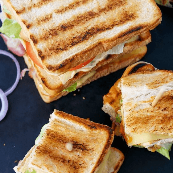 Combo Sandwich + Licuado de Chocolate