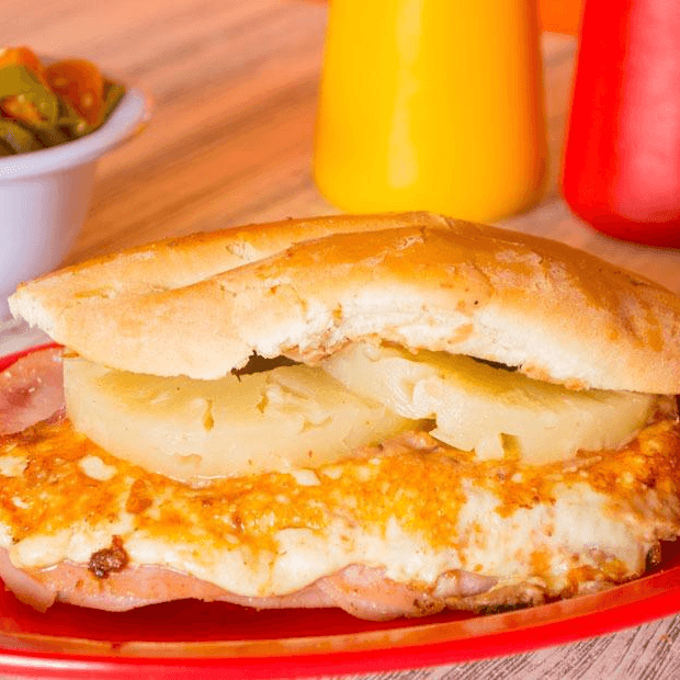 Torta "HAWAIANA"