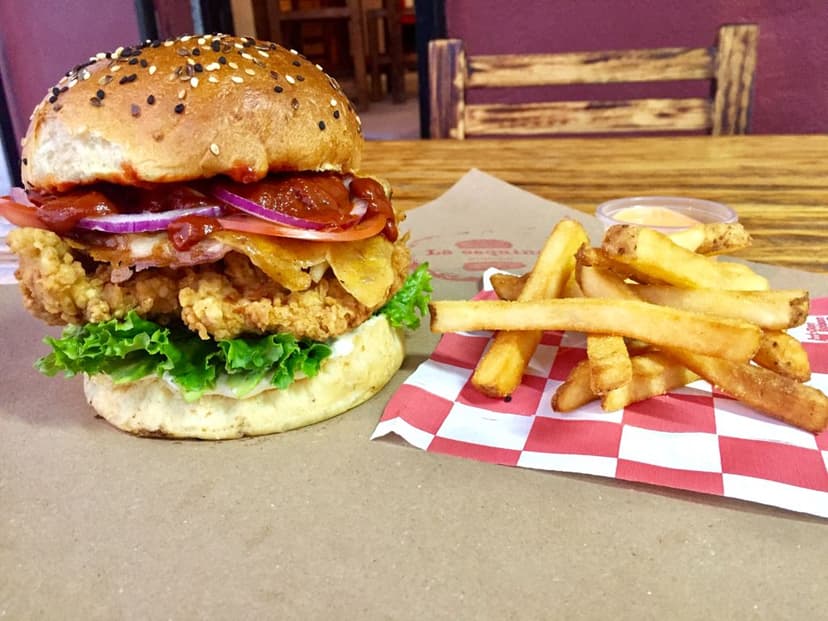 LA ESQUINA BURGER