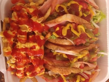 Club Sándwich con Papas