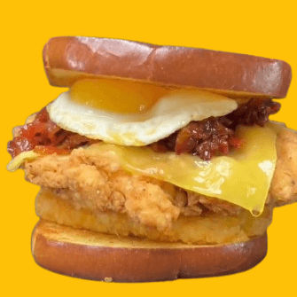 SANDWICH POLLO CON TOCINO DULCE