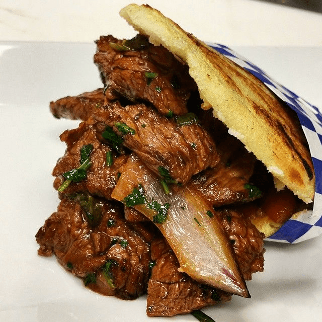 Arepa Especial de Carne