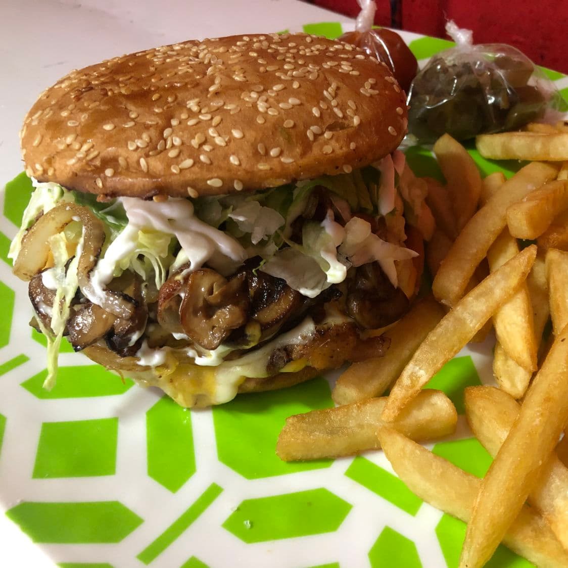 Hamburguesa Con Champiñones