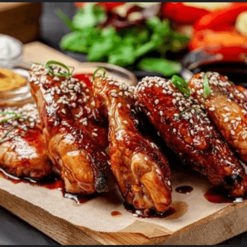 5 Tiras de Pollo Bañadas en Salsa Búfalo